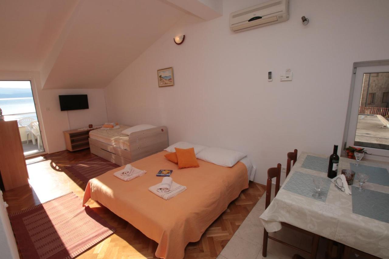 Apartmani Damir Livajic โอมิช ภายนอก รูปภาพ