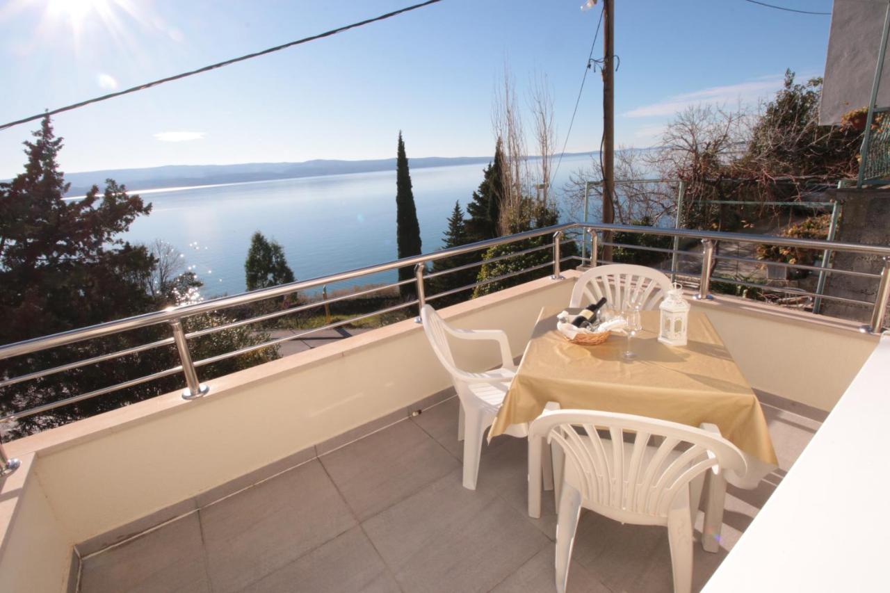 Apartmani Damir Livajic โอมิช ภายนอก รูปภาพ